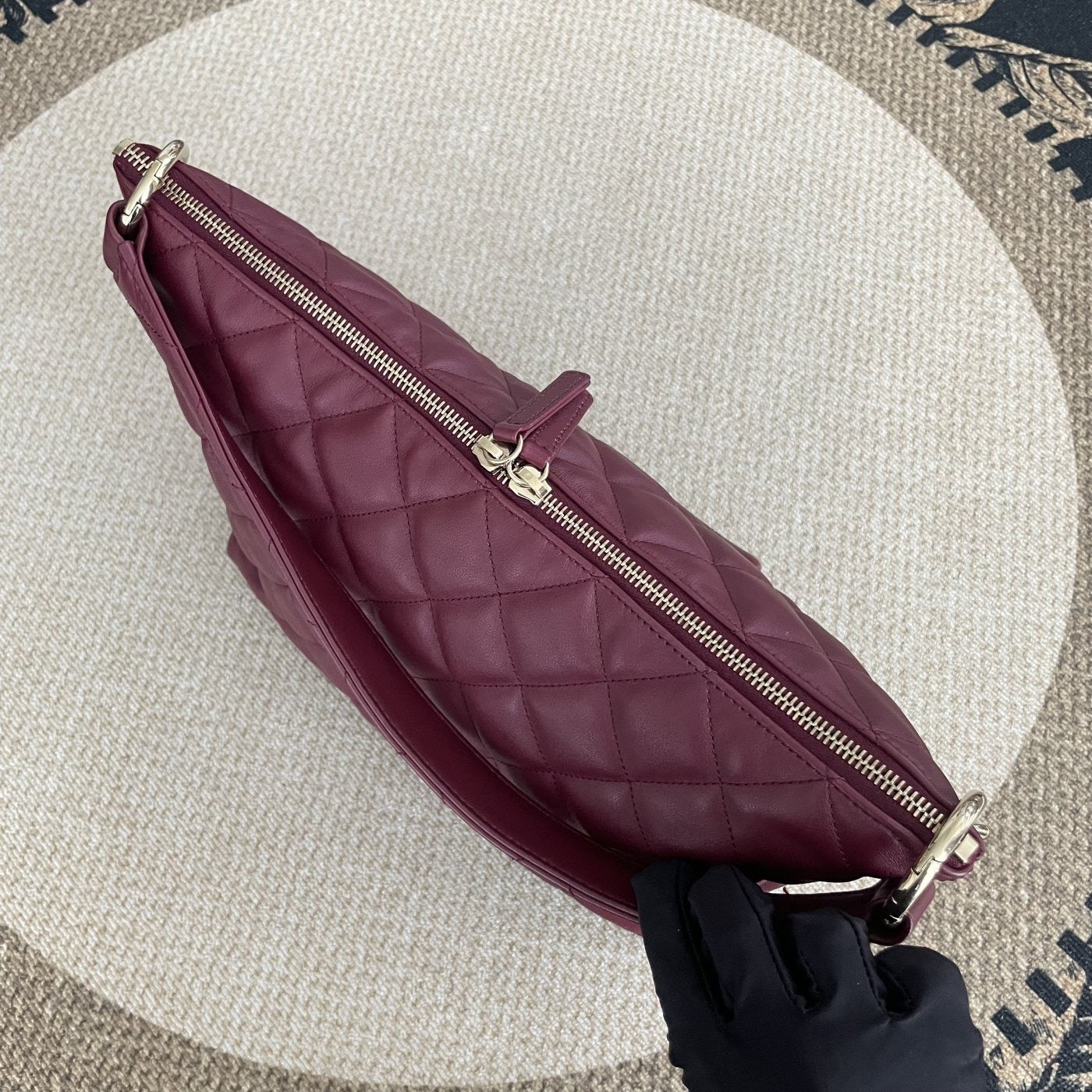 【Chanel】Chanel Hobo Underarm Bag, Red with Gold‑tone Hardware