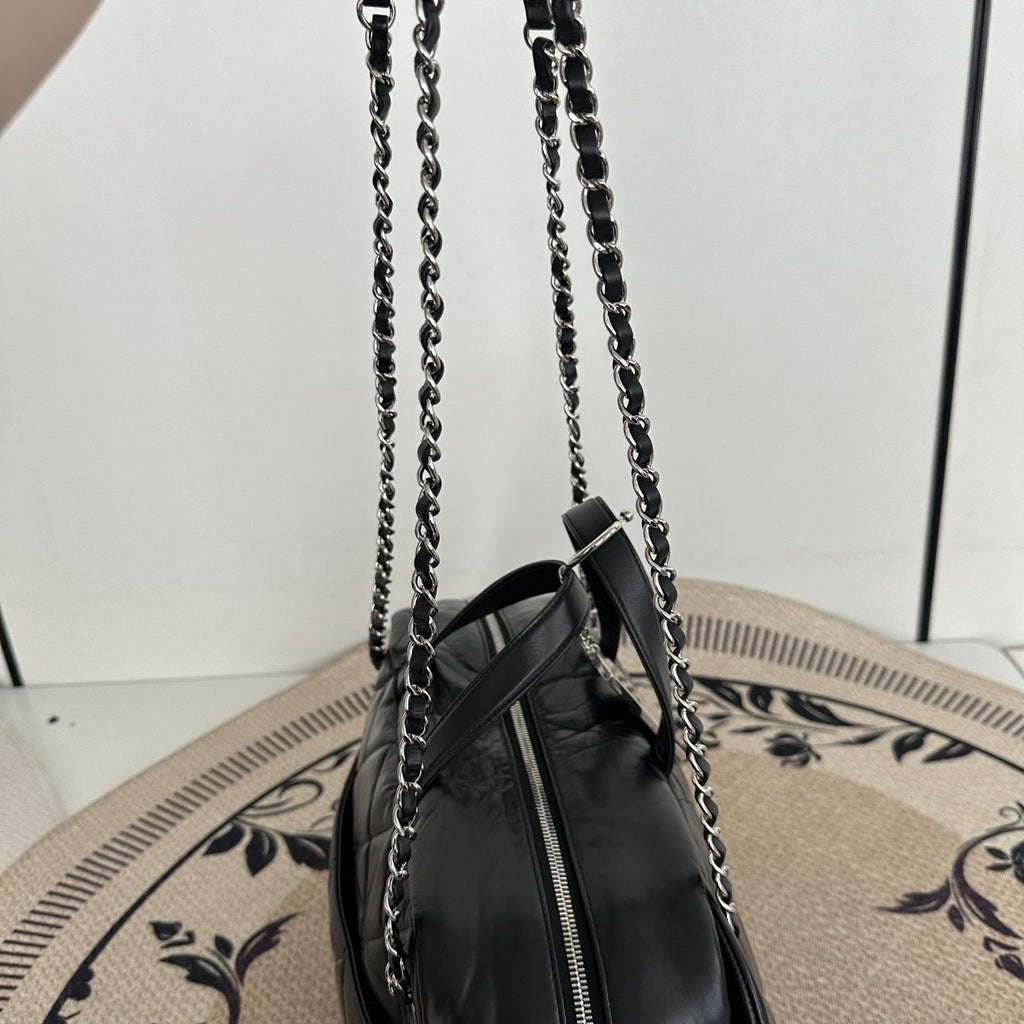 【Chanel】Chanel Black Caviar Boston 2-Way Bag with Luggage Tag, Gold-Tone Hardware-7209668