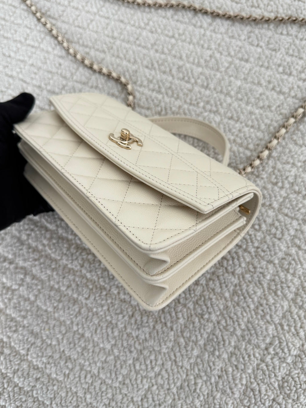 【Chanel】Chanel White Gold Caviar Leather Accordion Top Handle Bag