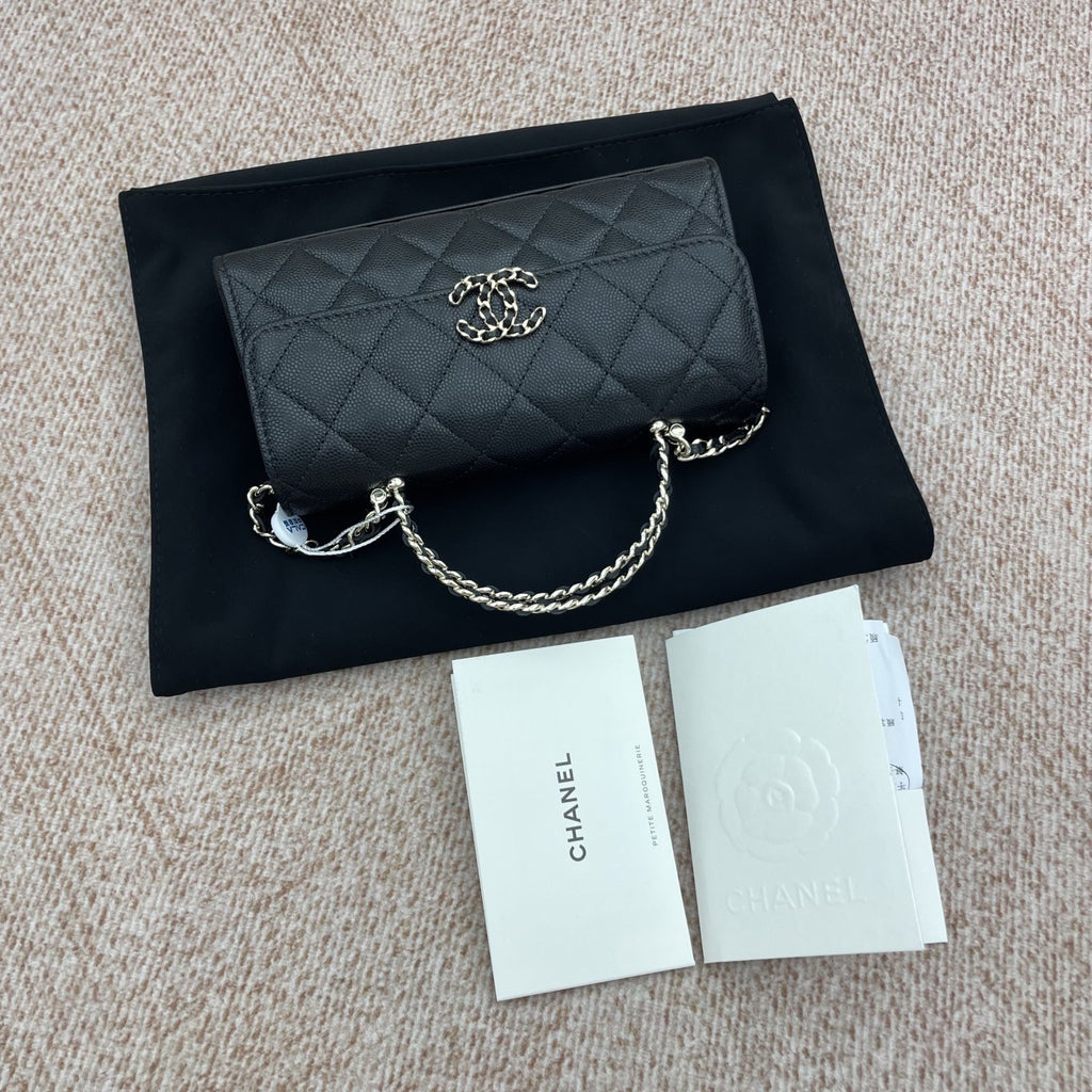 【Chanel】Chanel 26S Kelly with Crossed Top Handle, Black Caviar, Gold-Tone Hardware-7216350