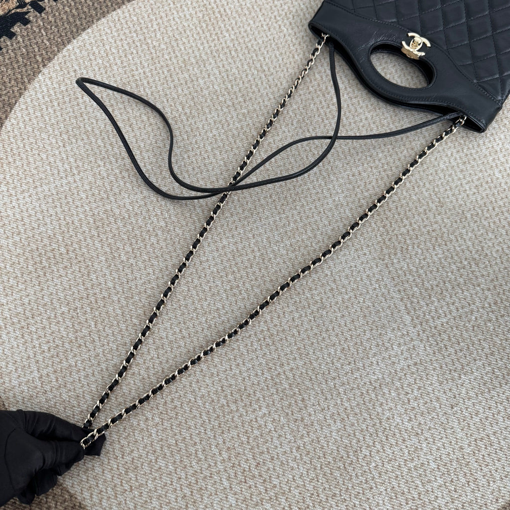 【Chanel】Chanel Black 31 Bag -02162014
