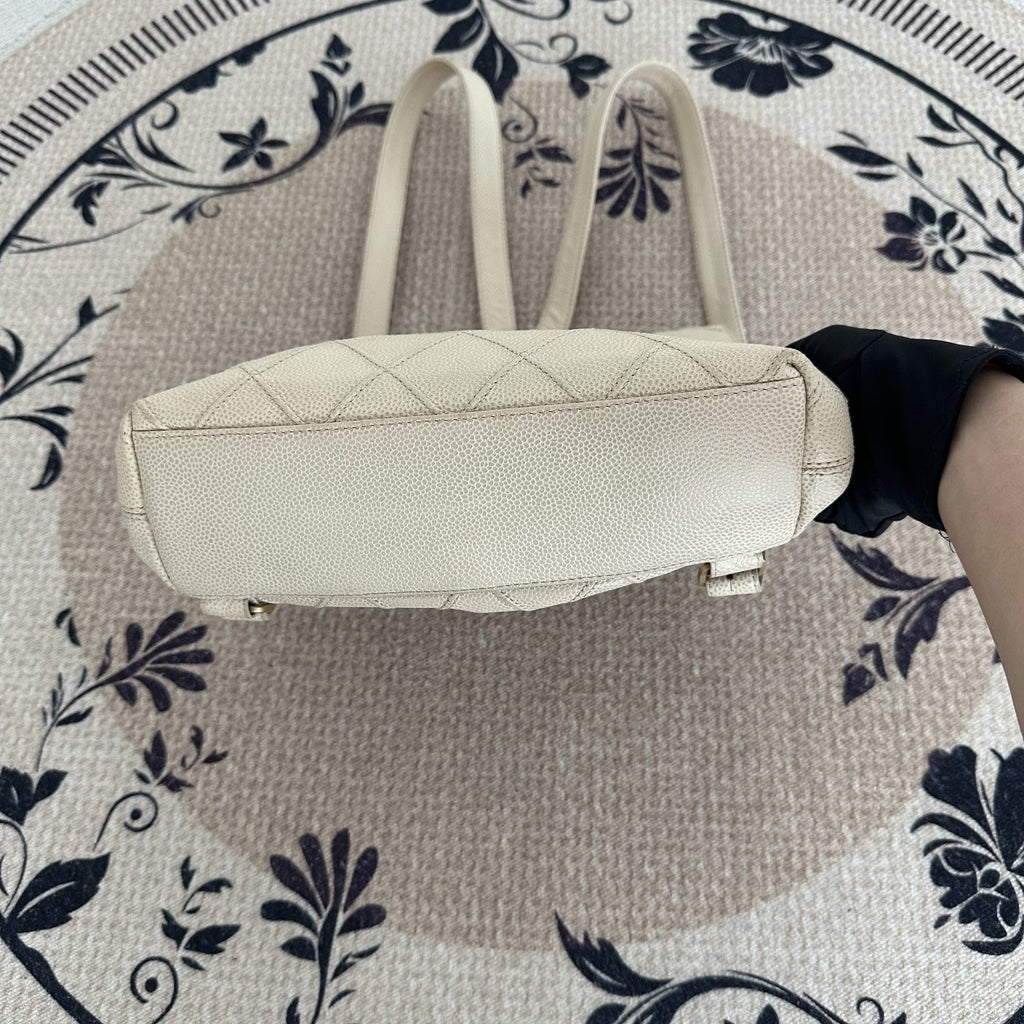 【Chanel】Chanel Cream Quilted Flap Backpack