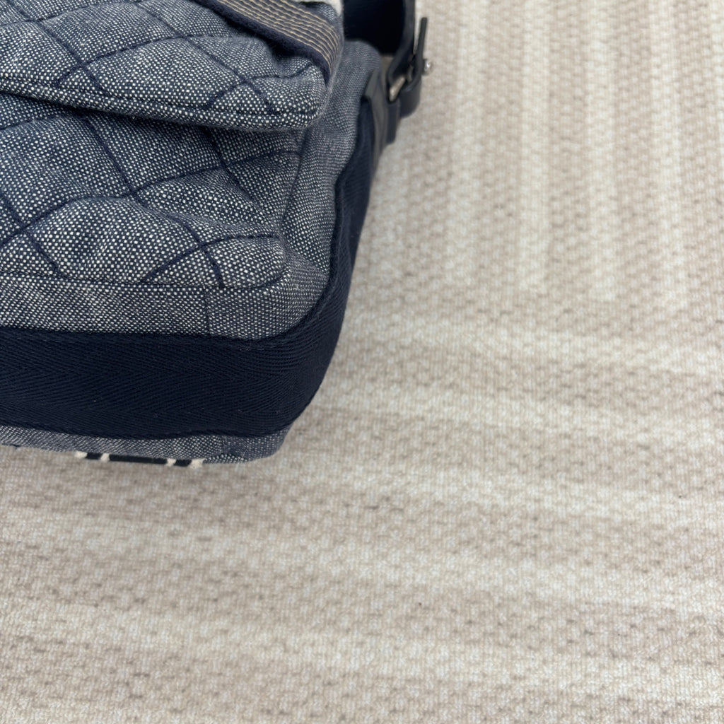 【Chanel】Chanel Blue Denim Tie Messenger Bag with Silver-Tone Hardware