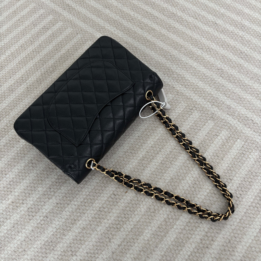 【Chanel】Chanel Black Caviar Classic Flap Bag