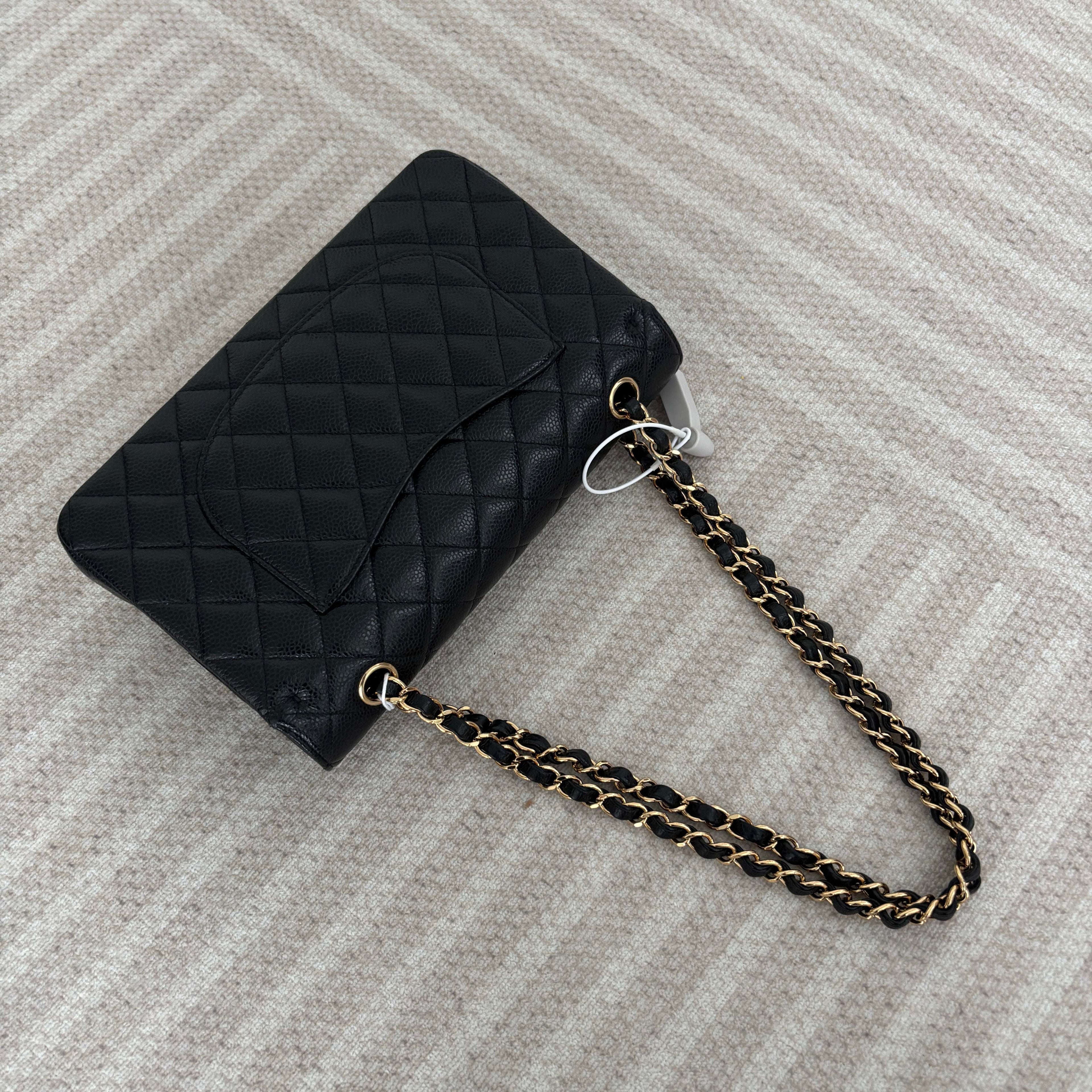 【Chanel】Chanel Black Caviar Classic Flap Bag