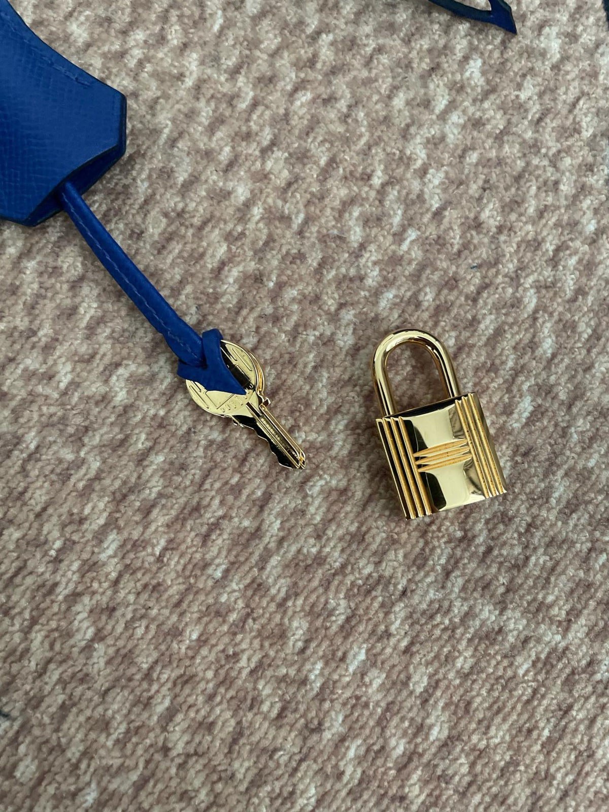 【Hermes】Hermès Birkin 30 Gold Hardware A Stamp