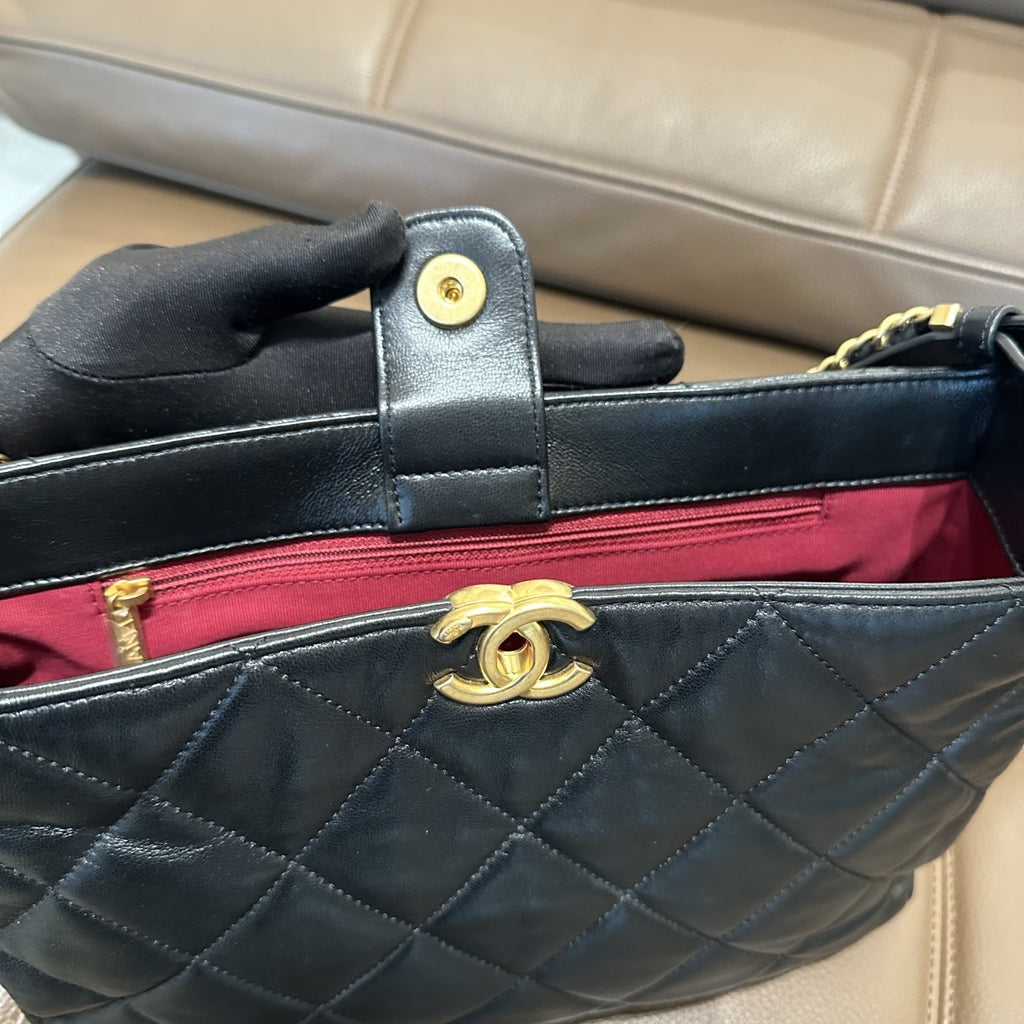 【Chanel】Chanel Black Gold Hobo Bag(23B)
