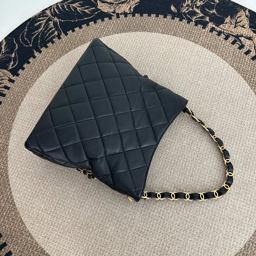 【Chanel】Chanel 24P Small Foldable Hobo Bag