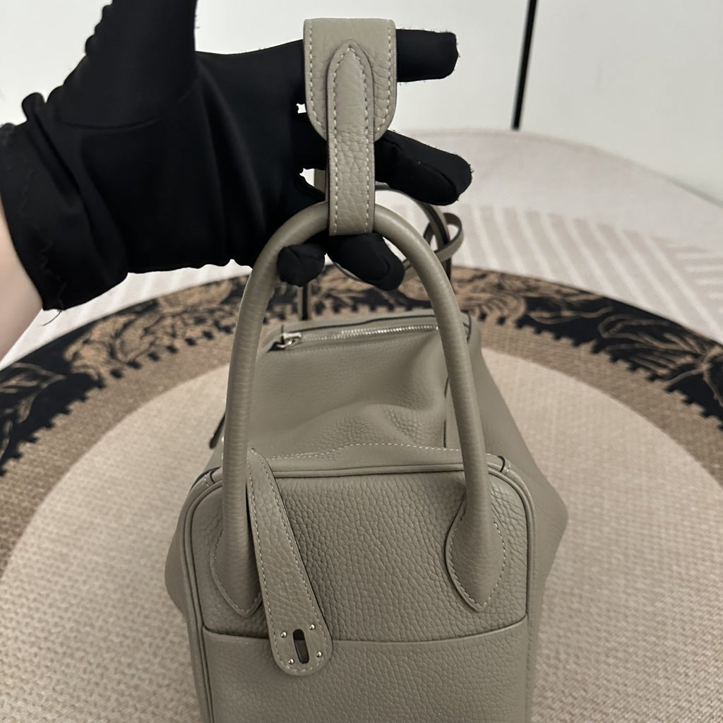 【Hermes】Hermès Lindy 30, Stamp X