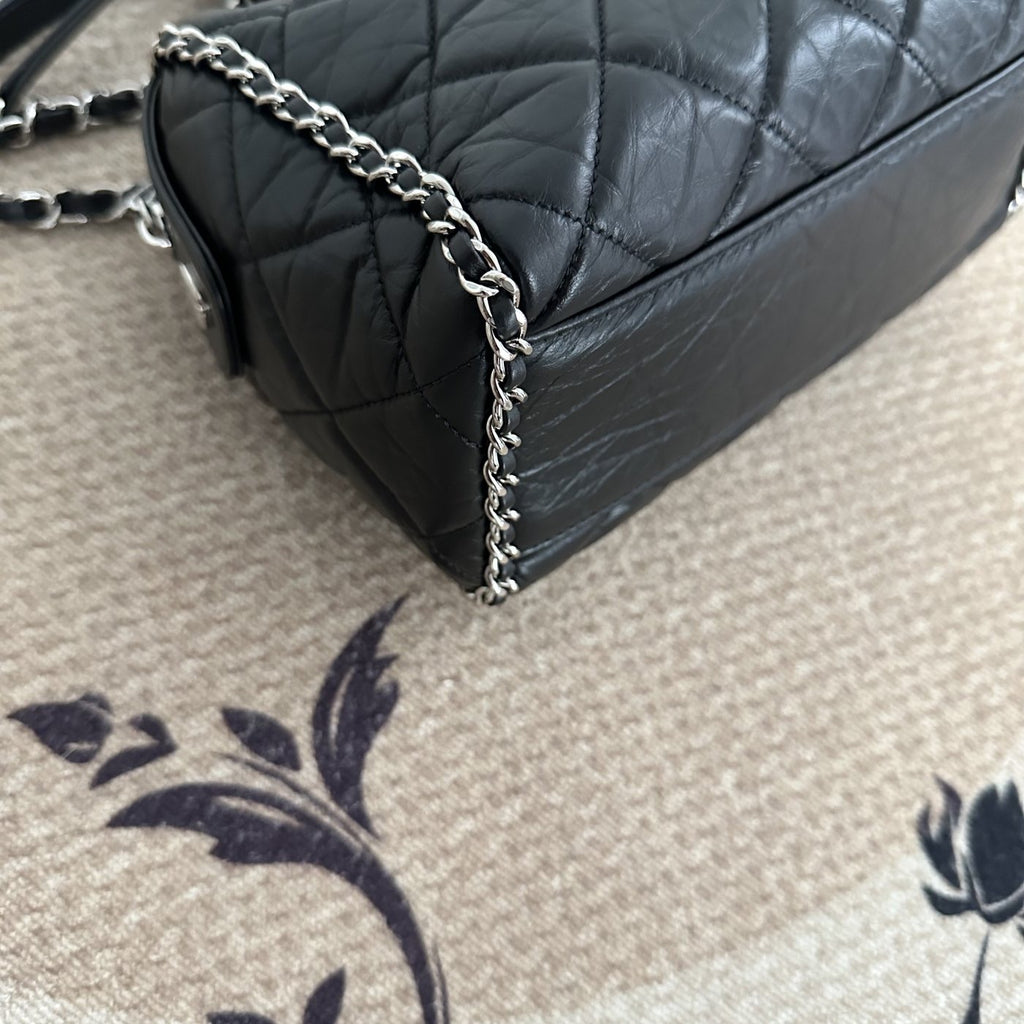 【Chanel】Chanel Black Caviar Bowling Bag with Contrast Piping, Silver-Tone Hardware-7216427