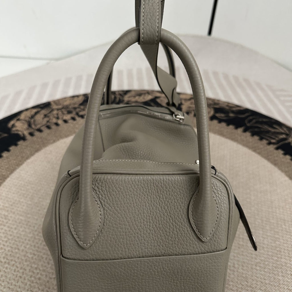 【Hermes】Hermès Lindy 30, Stamp X