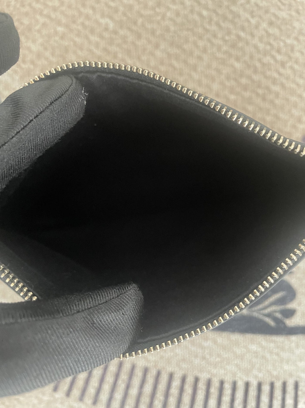 【Chanel】Chanel 25S Hobo Underarm Tote, Base Length 37cm