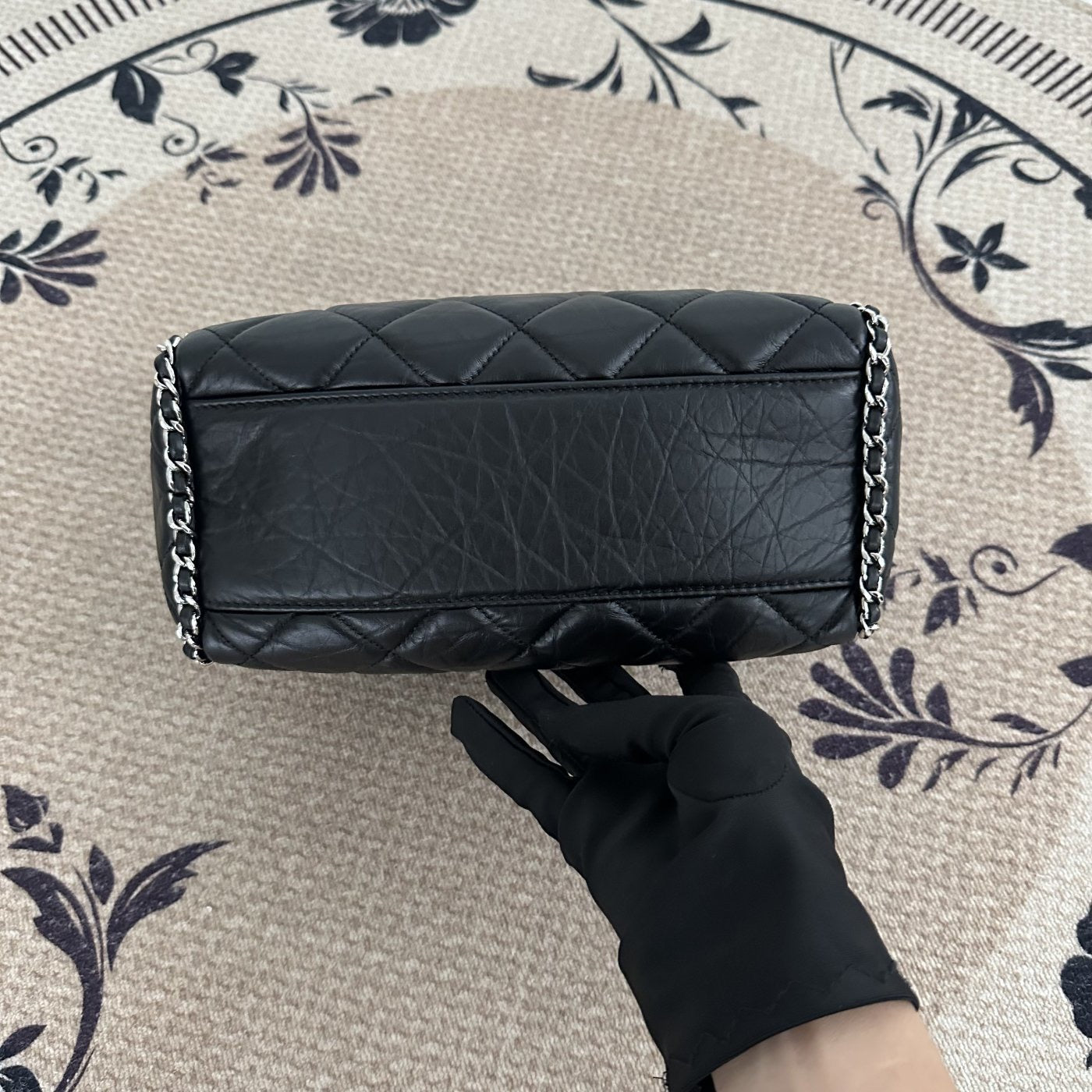 【Chanel】Chanel Black Caviar Bowling Bag with Contrast Piping, Silver-Tone Hardware-7216427
