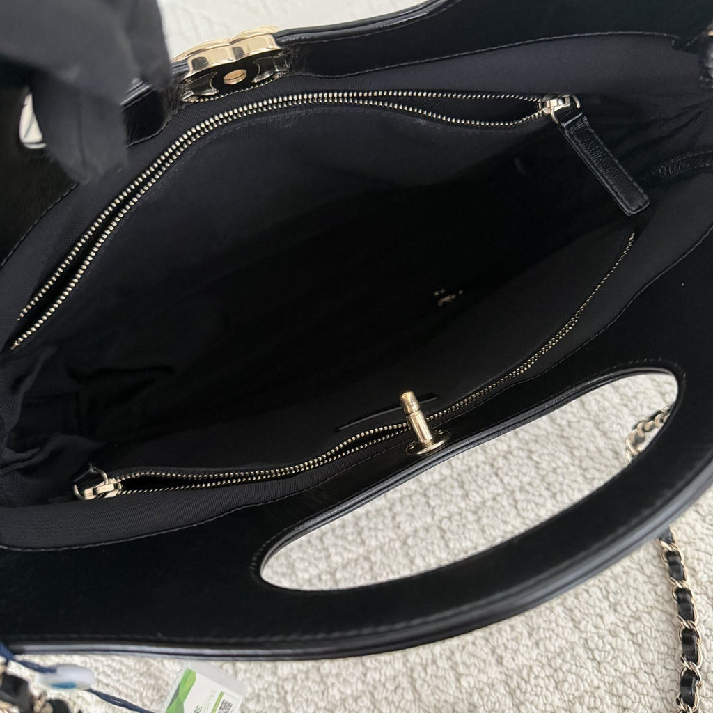 【Chanel】Chanel Black Gold 31 Shopping Bag(large)