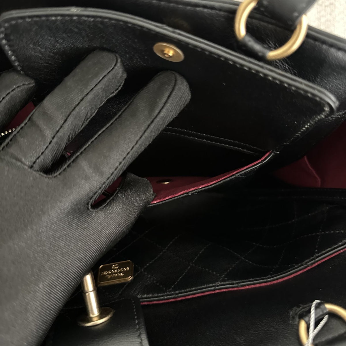 【Chanel】Chanel Black Gold Tote Bag