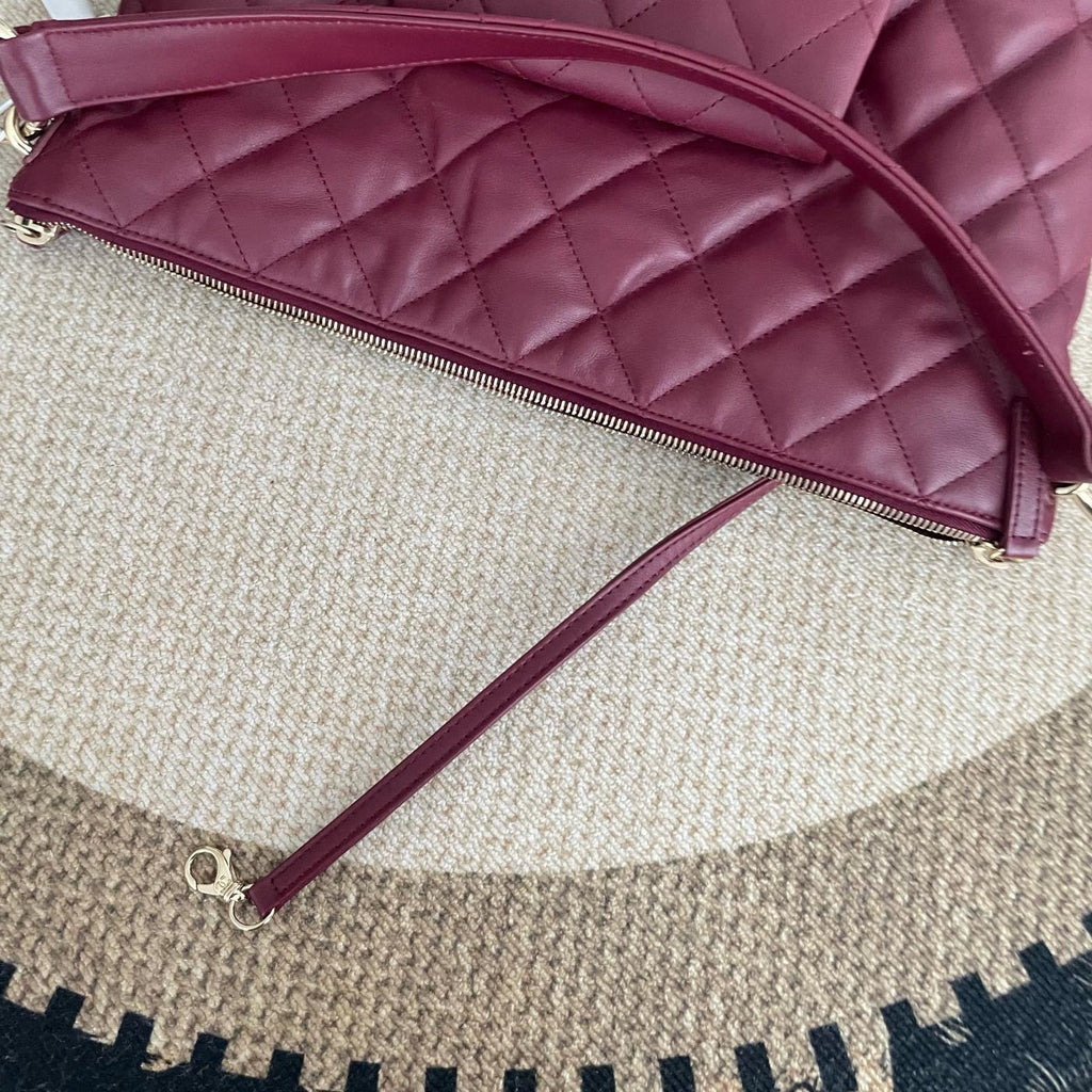 【Chanel】Chanel Hobo Underarm Bag, Red with Gold‑tone Hardware