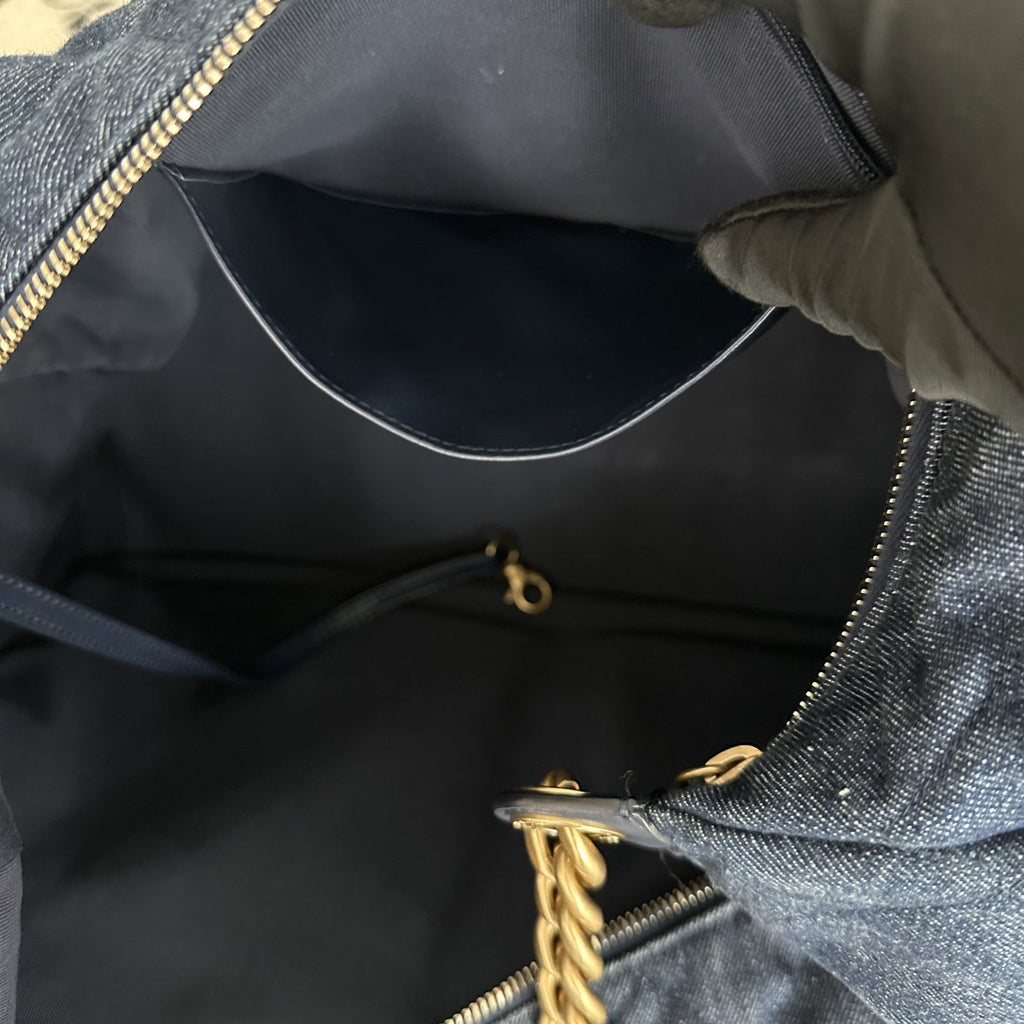 【Chanel】Chanel 25C 25 Hobo, Blue Washed Denim, Gold‑tone Hardware, Micro‑chip Version