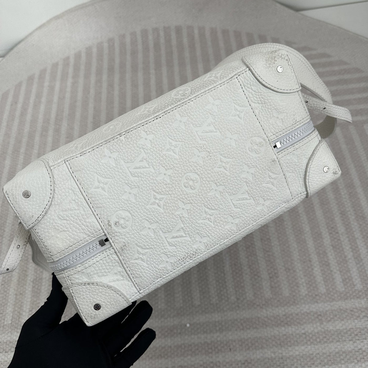 【LV】Louis Vuitton Graffiti Scarecrow Soft Trunk Backpack