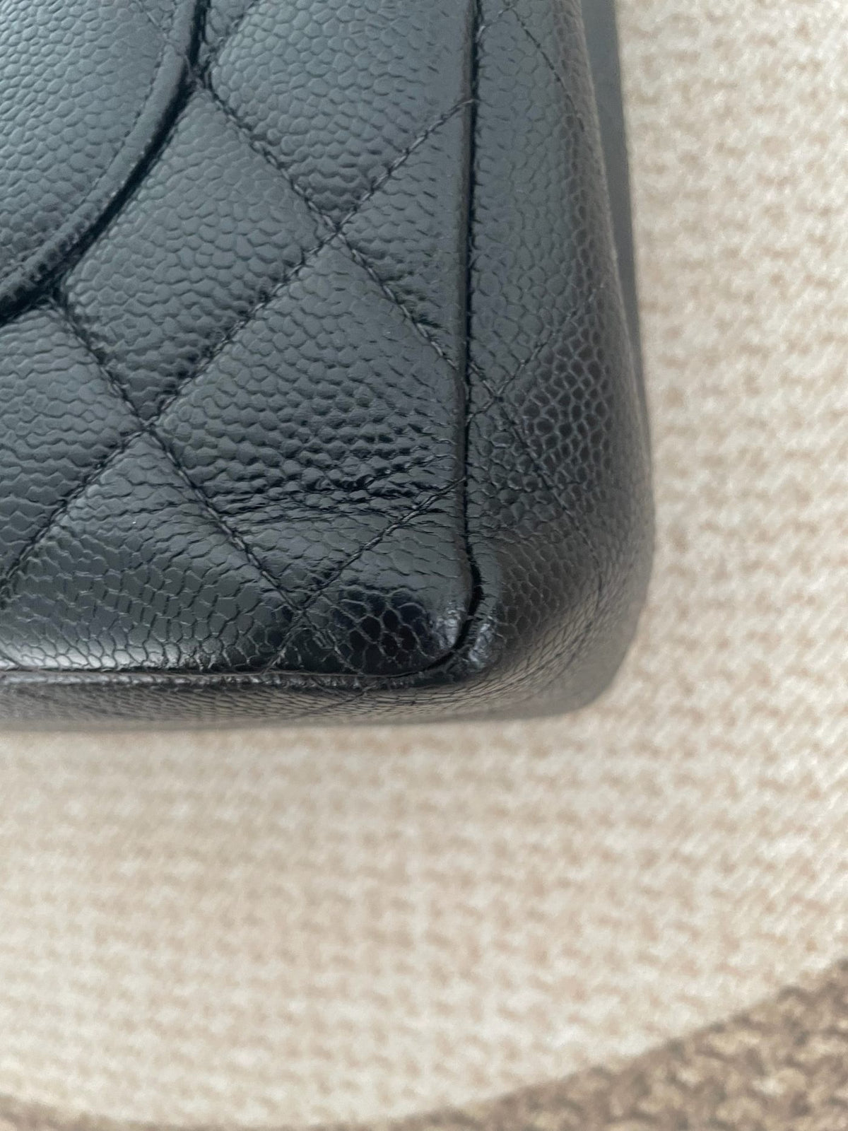 【Chanel】Chanel Black Silver Caviar Quilted Flap Bag