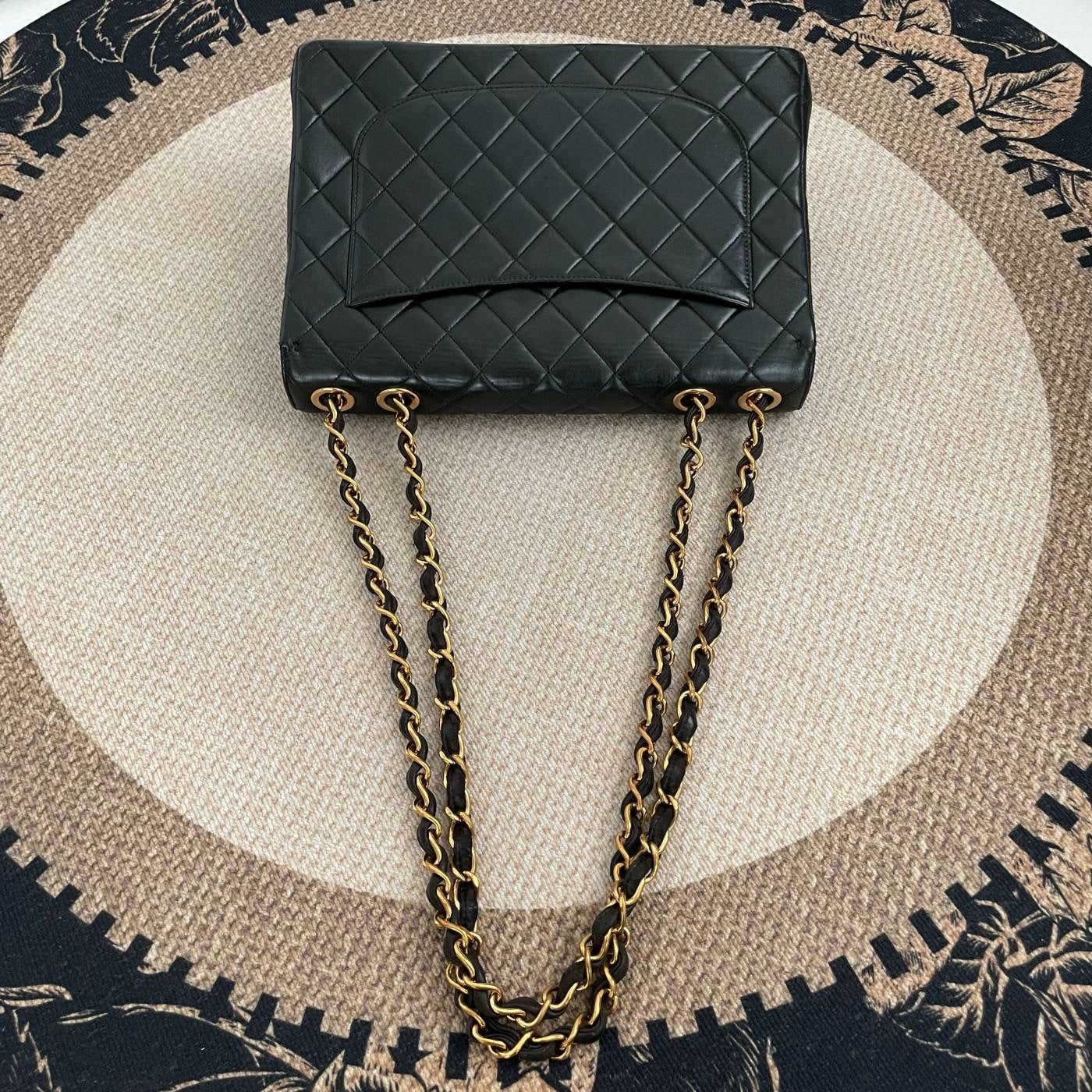 【Chanel】Chanel Black Caviar Victoria Flap Bag, Gold-Tone Hardware-7209866
