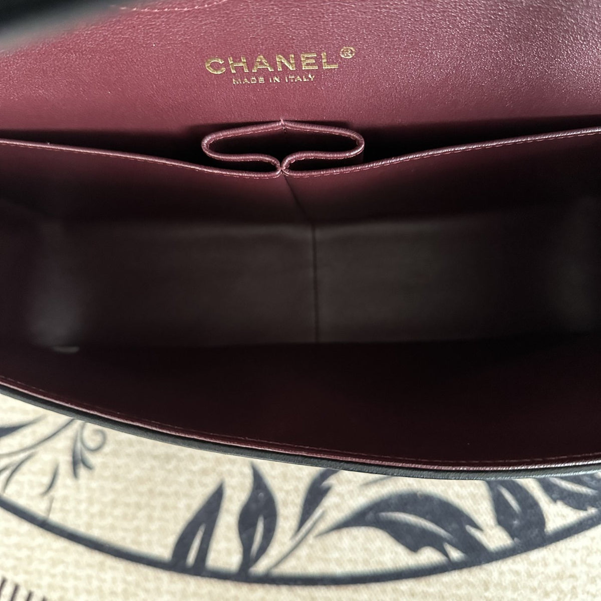 【Chanel】Black Gold Lambskin CF Jumbo