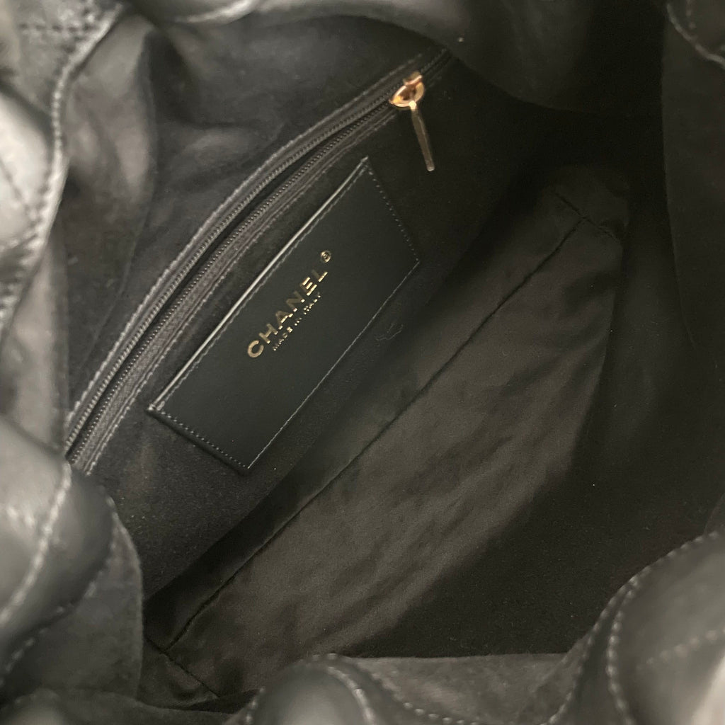 【Chanel】Chanel 26C Black Caviar Hobo Bag, Gold-Tone Hardware-0200161