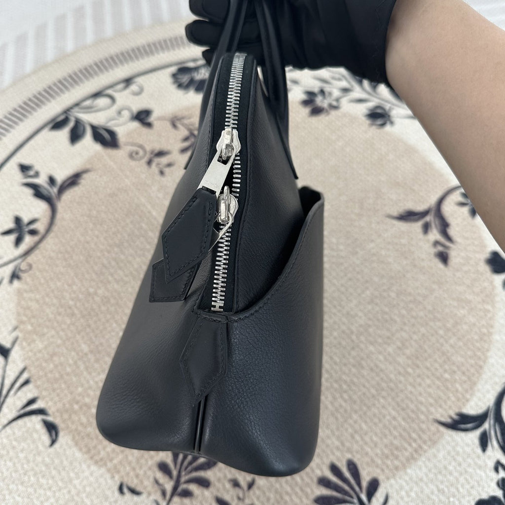 【Hermes】Hermès Black Bolide