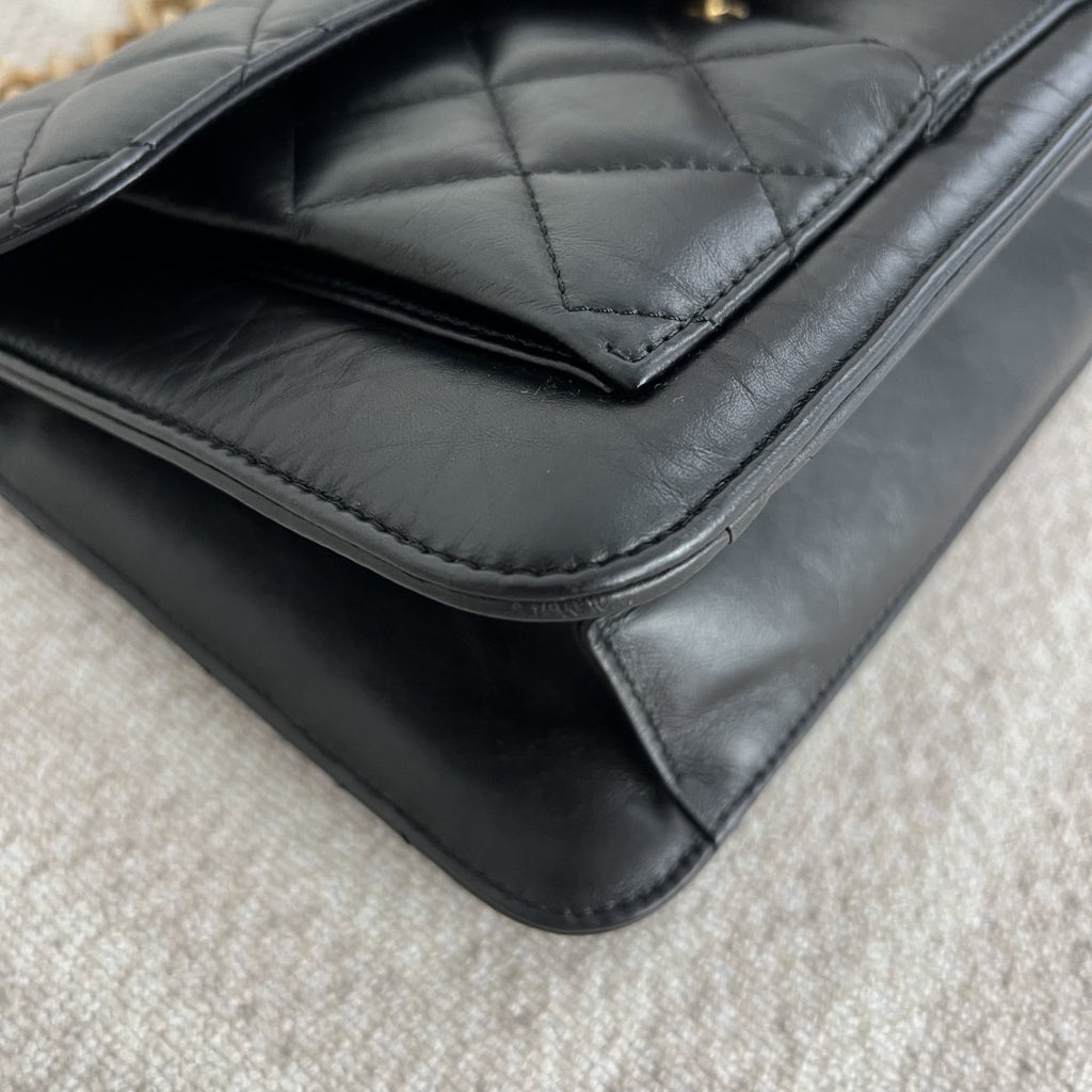 【Chanel】Chanel 23S Messenger Tofu Bag Black Caviar with Gold-Tone Hardware