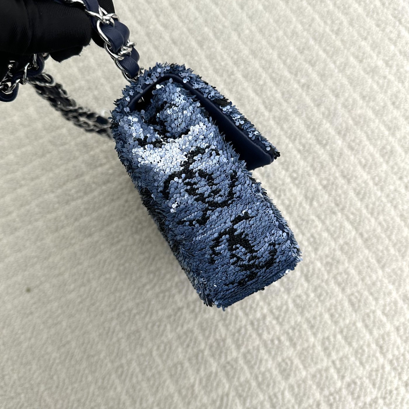 【Chanel】Chanel Black & Navy Sequin Classic Flap Bag