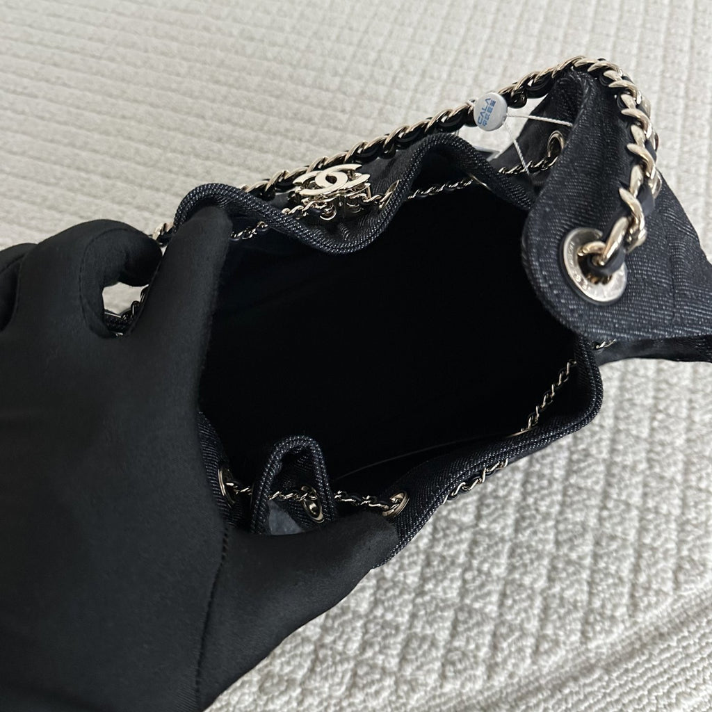 【Chanel】Chanel 25 Bag Small, Black Denim with Gold‑tone Hardware