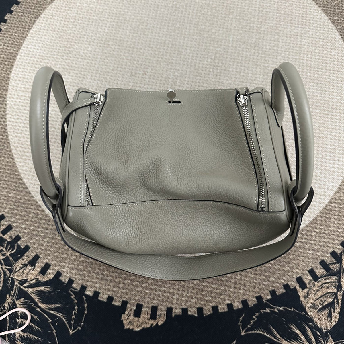【Hermes】Hermès Lindy 30, Stamp X