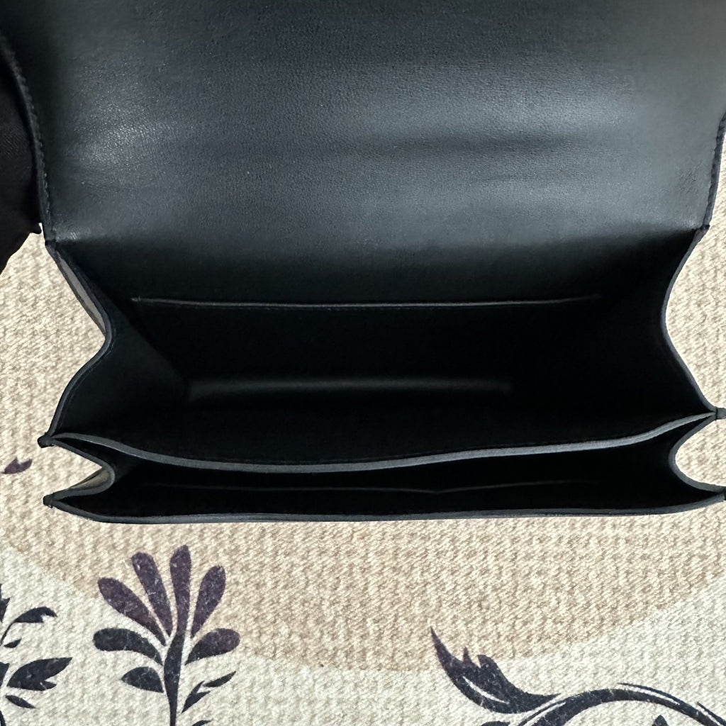 【Hermes】Hermès Black Constance Gold Hardware