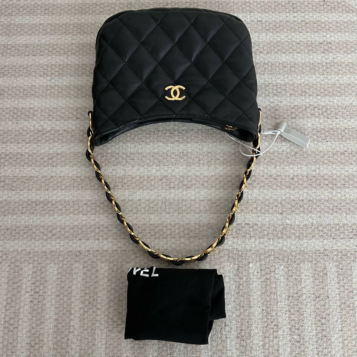 【Chanel】Chanel Hobo Bag, Black Caviar, Gold-Tone Hardware-7210671A