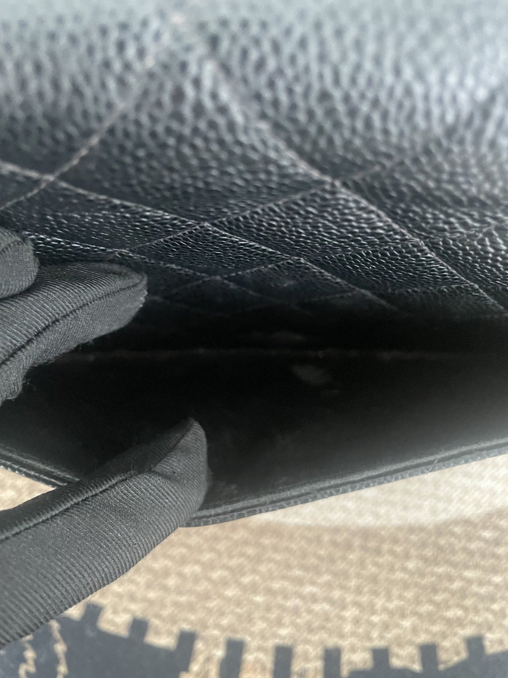 【Chanel】Chanel Black Silver Caviar Quilted Flap Bag