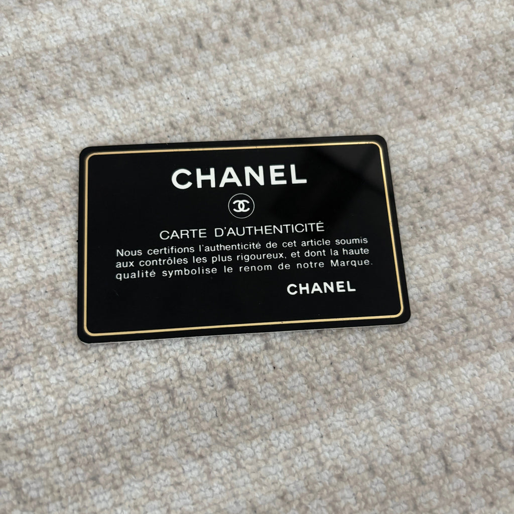 【Chanel】Chanel Black Caviar Classic Flap Bag