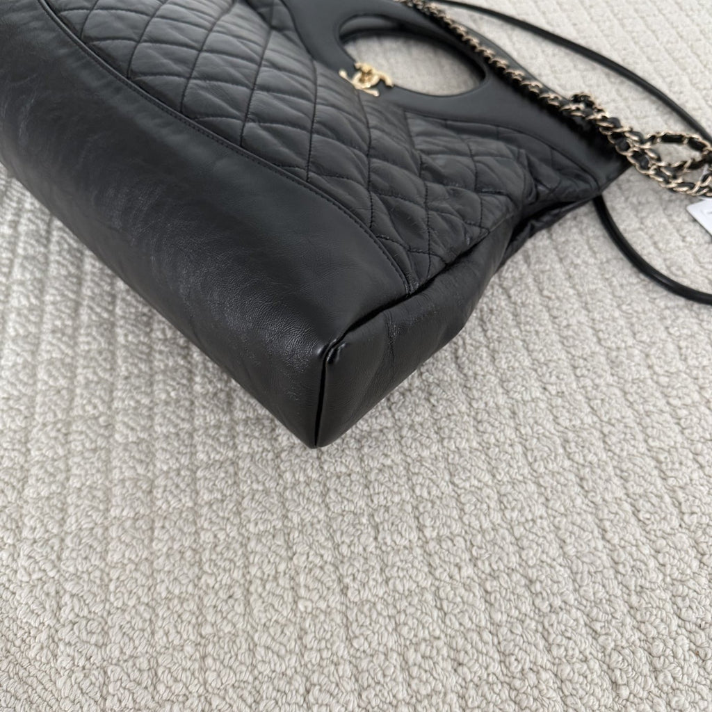【Chanel】Chanel Black Gold 31 Shopping Bag(large)