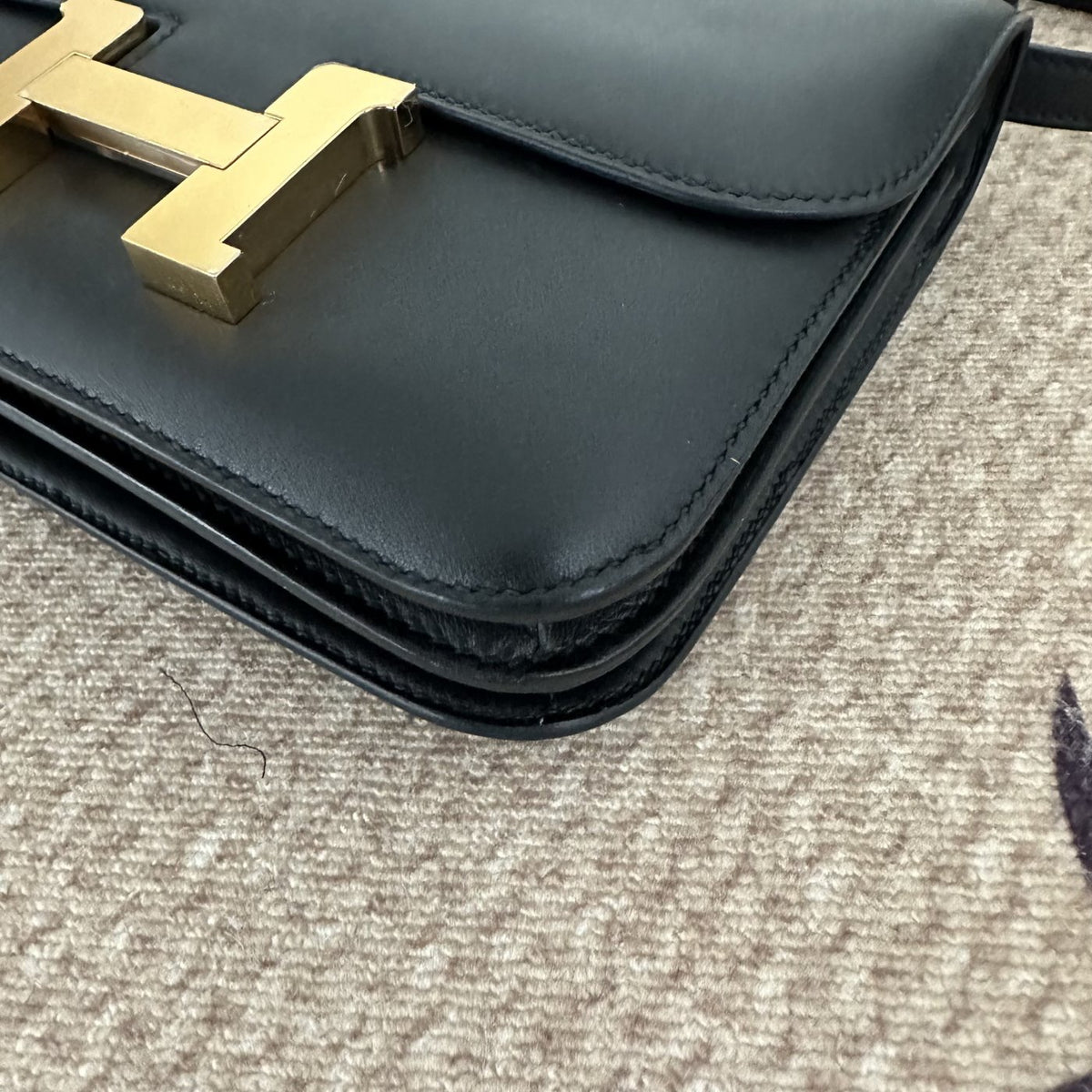 【Hermes】Hermès Black Constance Gold Hardware