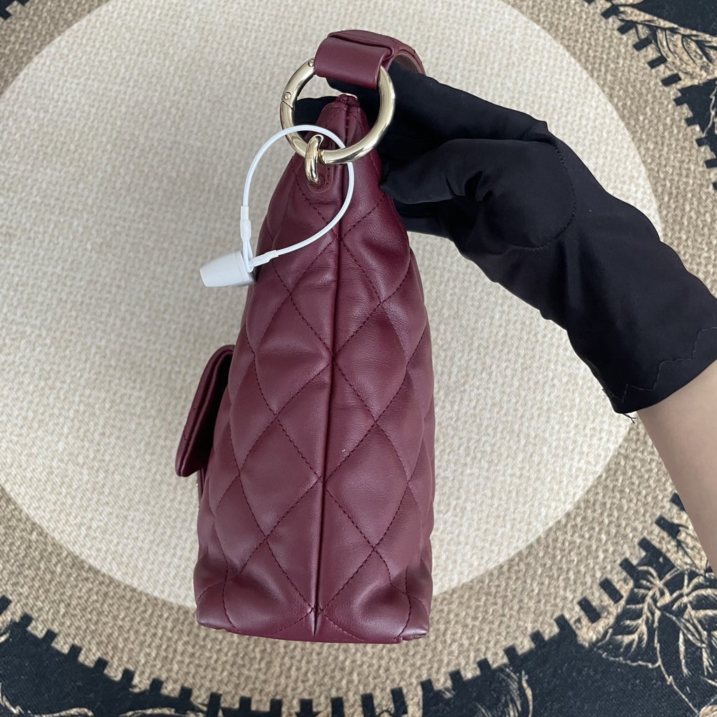 【Chanel】Chanel Hobo Underarm Bag, Red with Gold‑tone Hardware