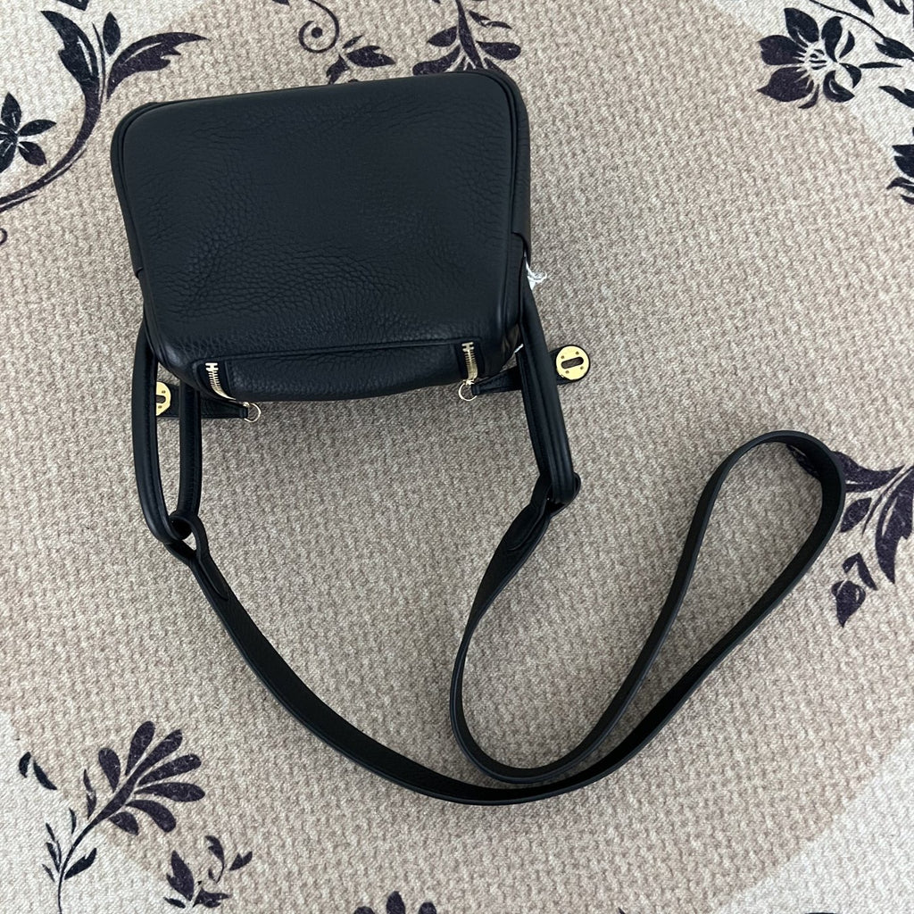 【Hermes】Hermès Black Lindy Gold Hardware
