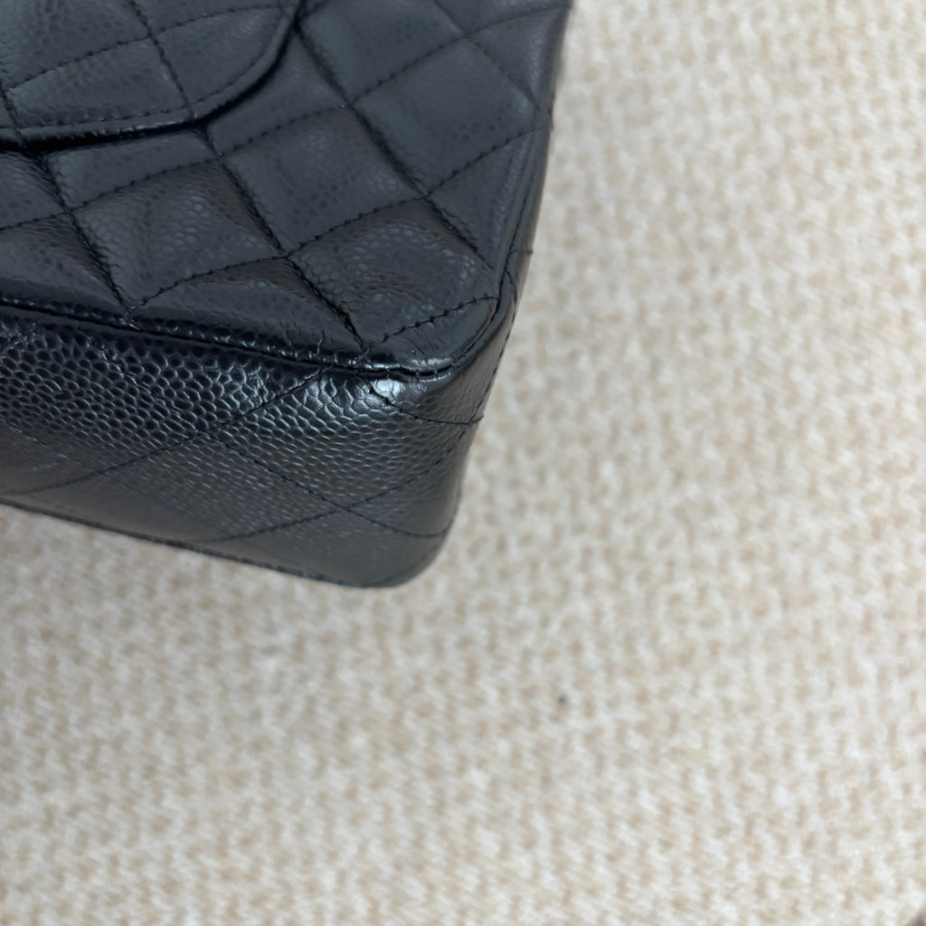 【Chanel】Chanel Medium Classic Flap Bag 25, Black Caviar, Silver-Tone Hardware-7213009
