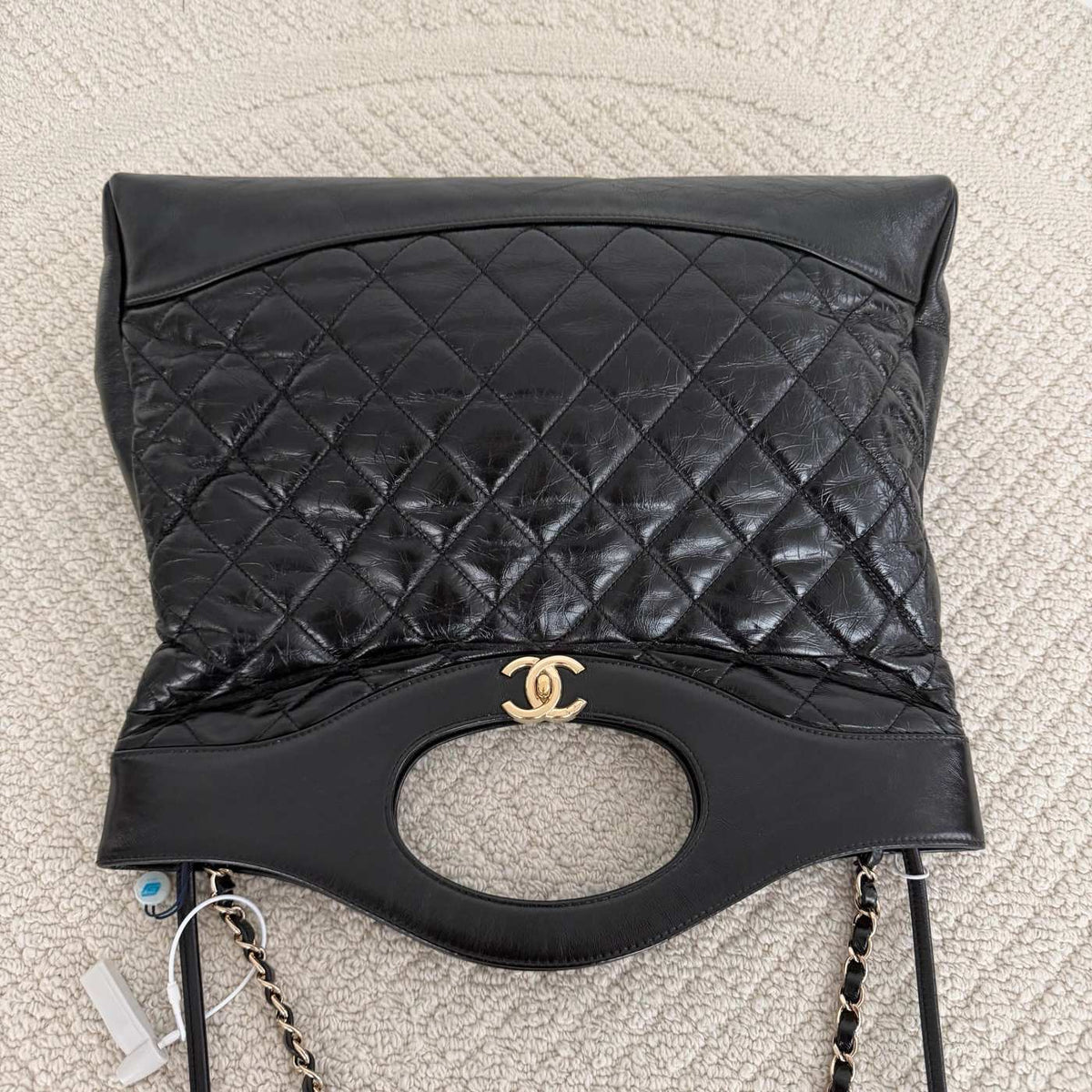 【Chanel】Chanel Black Gold 31 Shopping Bag(large)