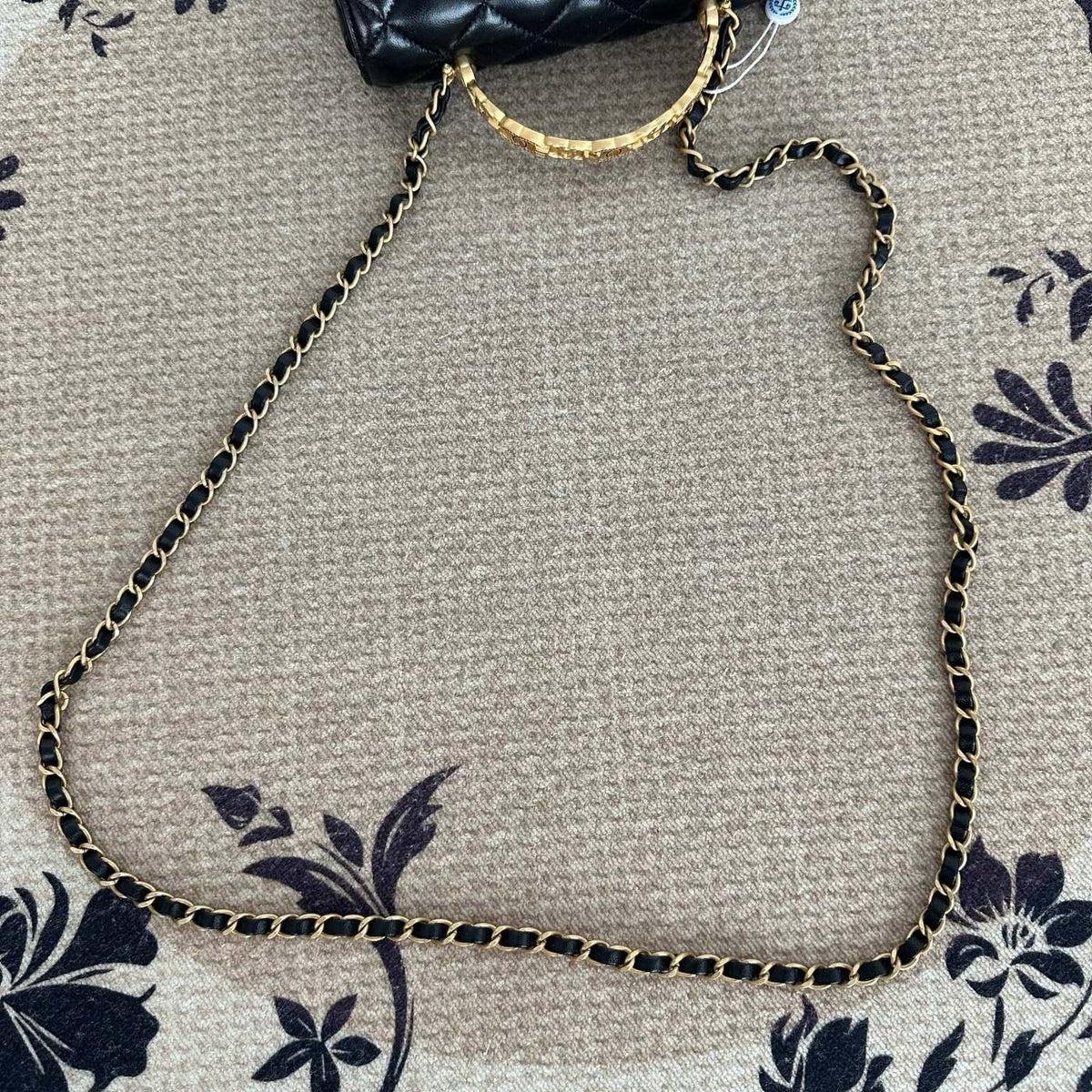 【Chanel】Chanel Mini Square Flap Bag With Top Handle