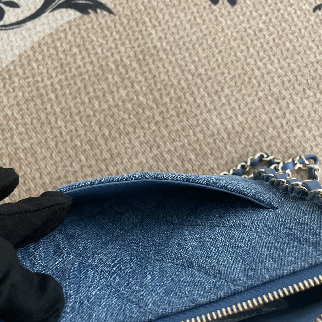 【Chanel】Chanel Blue Denim Camera Bag