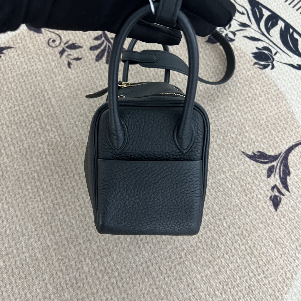 【Hermes】Hermès Black Lindy Gold Hardware