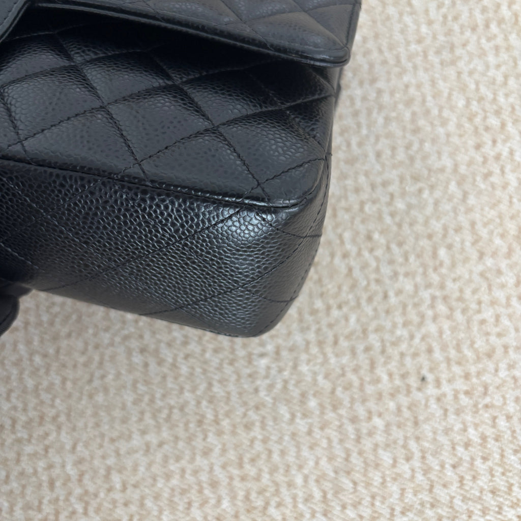 【Chanel】Chanel Medium Classic Flap Bag 25, Black Caviar, Silver-Tone Hardware-7213009