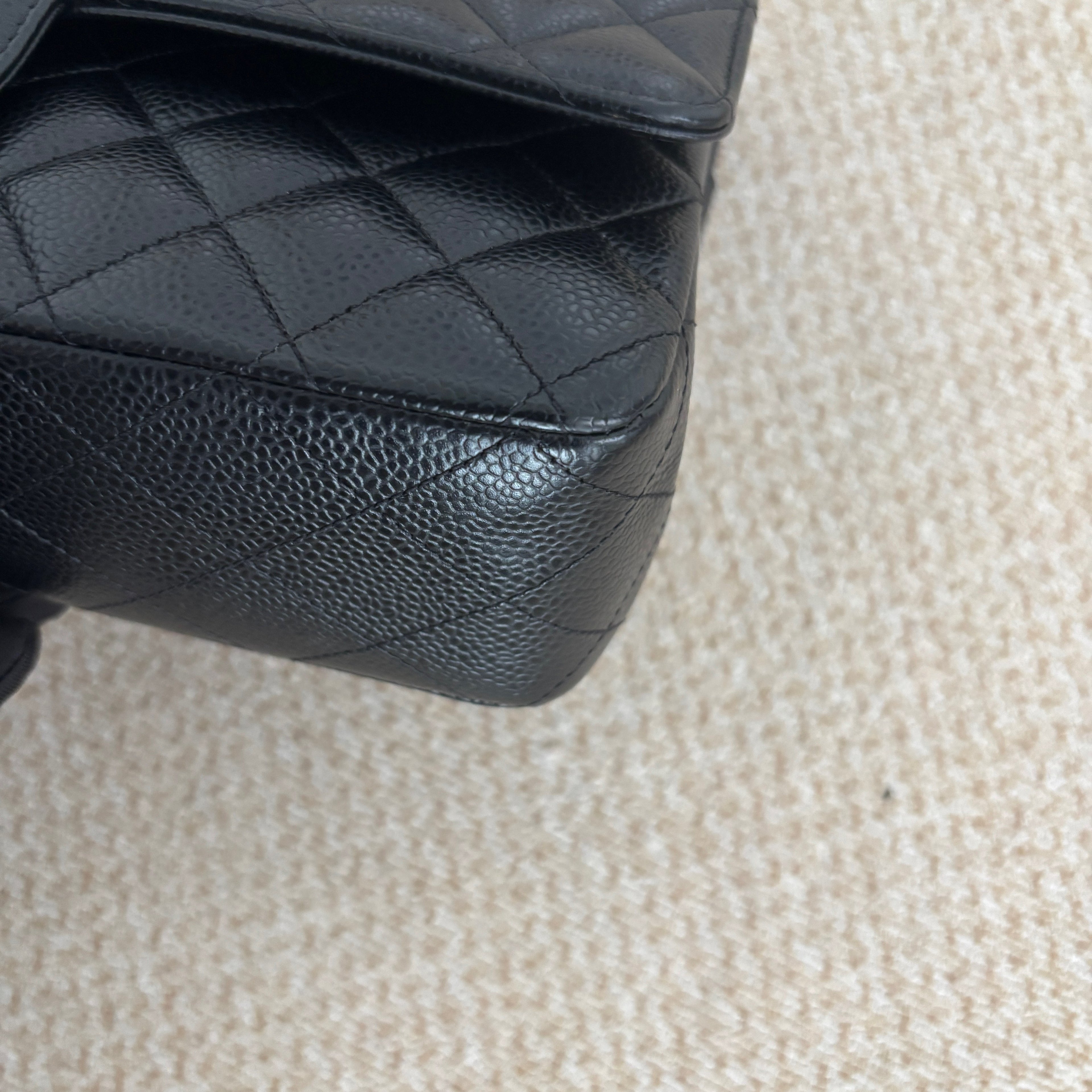 【Chanel】Chanel Medium Classic Flap Bag 25, Black Caviar, Silver-Tone Hardware-7213009