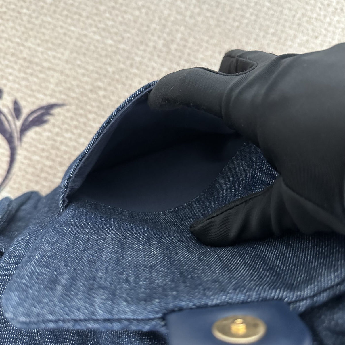 【Chanel】Chanel 25C 25 Hobo, Blue Washed Denim, Gold‑tone Hardware, Micro‑chip Version