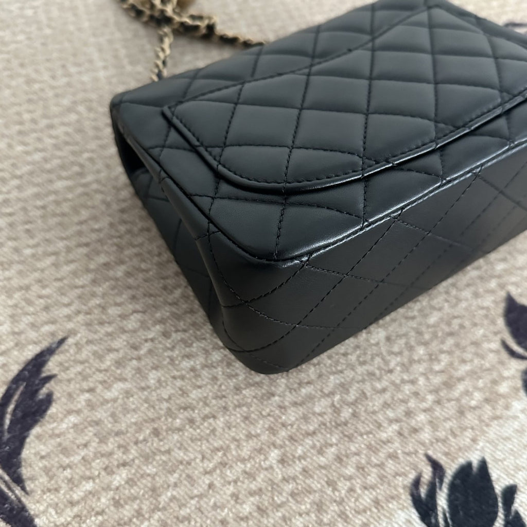 【Chanel】Chanel Black Gold Lambskin Square Mini with Ball, Chip Version