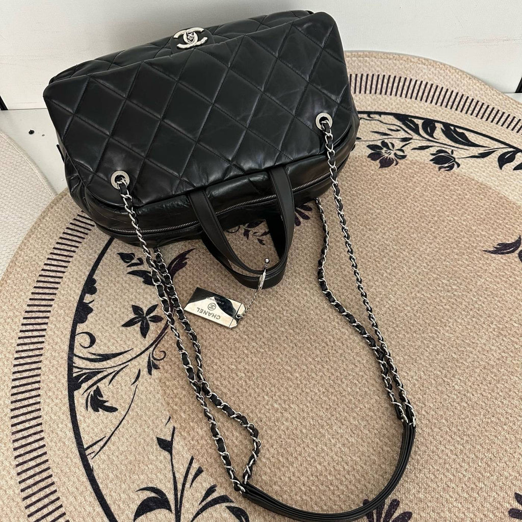 【Chanel】Chanel Black Caviar Boston 2-Way Bag with Luggage Tag, Gold-Tone Hardware-7209668