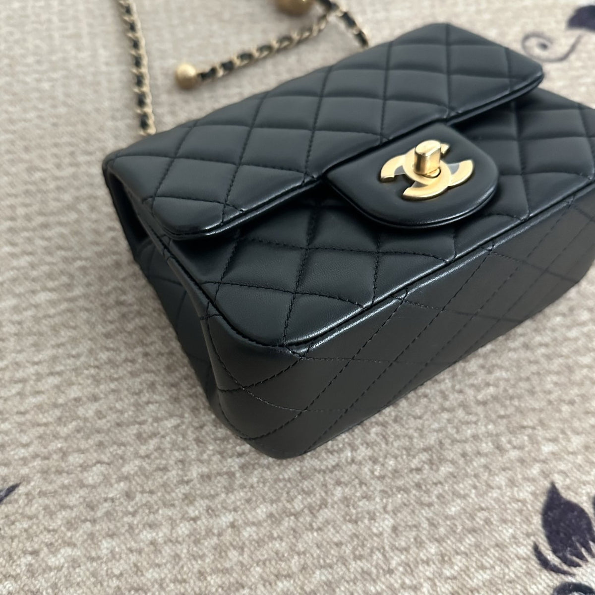 【Chanel】Chanel Black Gold Lambskin Square Mini with Ball, Chip Version